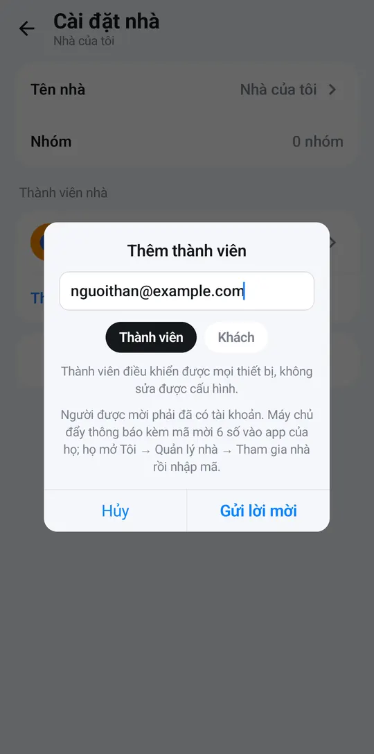 Hộp Thêm thành viên: nhập email, chọn Thành viên hoặc Khách