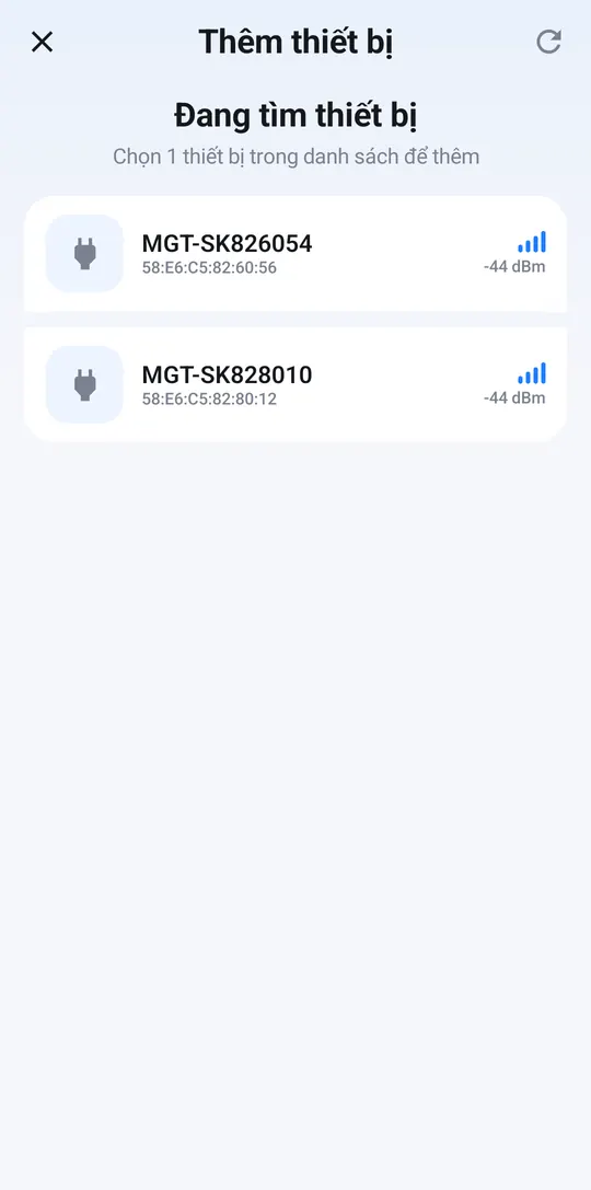 Danh sách thiết bị đang chờ với hai ổ cắm Wi-Fi